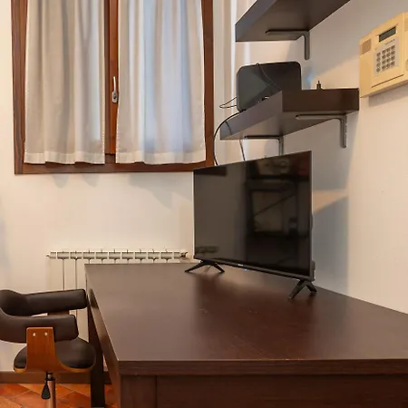 Mentana Flat, Centro Storico * 페라라