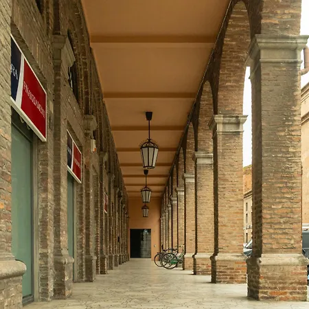 Mentana Flat, Centro Storico Pansiyon Ferrara